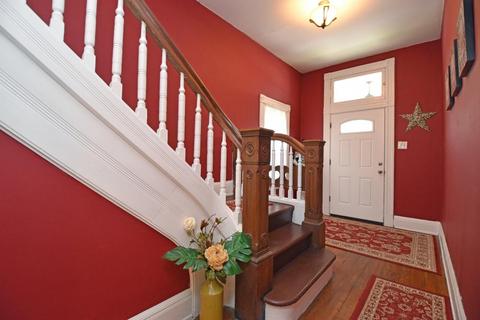 2936 Hackberry St, Cincinnati, OH 45206 photo 4