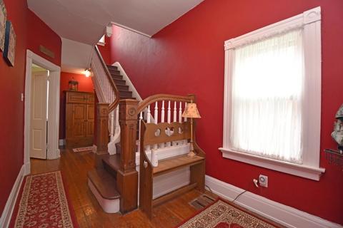 2936 Hackberry St, Cincinnati, OH 45206 photo 5