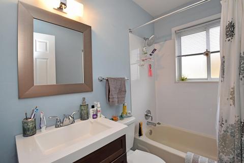 4666 Ashtree Dr, Cincinnati, OH 45223 photo 12