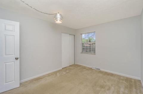 483 Fleming Rd, Cincinnati, OH 45231 photo 18