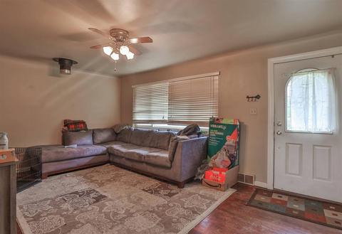 9157 Ranchill Dr, Cincinnati, OH 45231 photo 2
