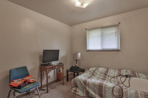 9157 Ranchill Dr, Cincinnati, OH 45231 photo 12