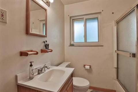 9157 Ranchill Dr, Cincinnati, OH 45231 photo 14