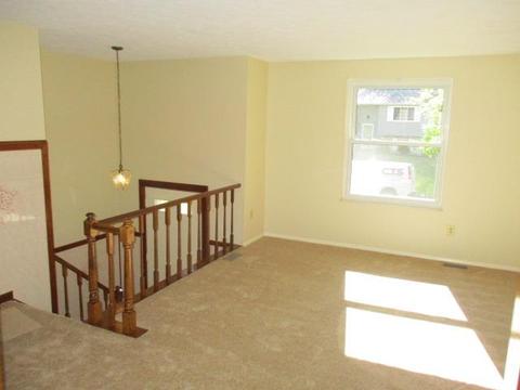 8760 Exeter Pl, Maineville, OH 45039 photo 2