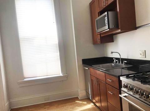 3141 Bishop St, Cincinnati, OH 45220 photo 18