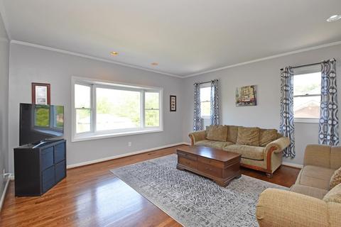 9430 Oakhurst Ct, Blue Ash, OH 45241 photo 6