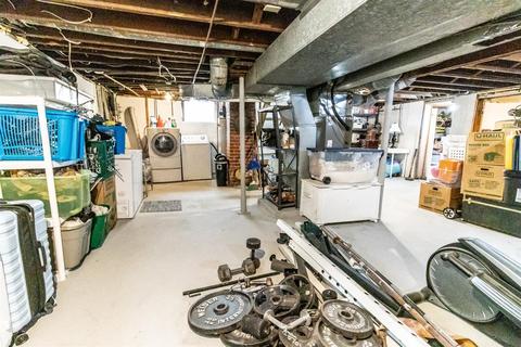 2575 Freeman Ave, Hamilton, OH 45015 photo 40