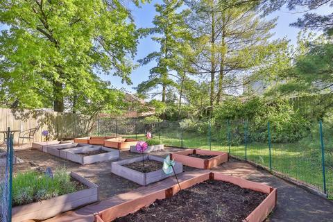 6044 Winnetka Dr, Cincinnati, OH 45236 photo 31