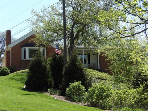 8666 Hollyhock Dr, Cincinnati, OH 45231 photo 1