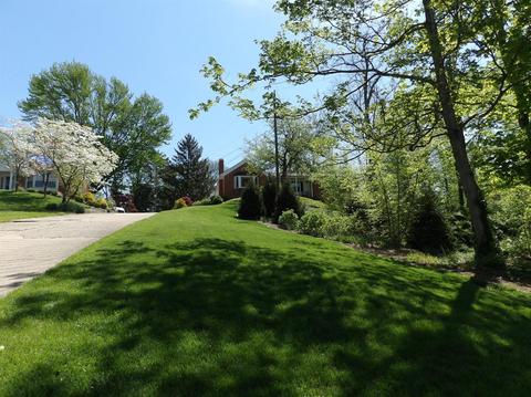 8666 Hollyhock Dr, Cincinnati, OH 45231 photo 50