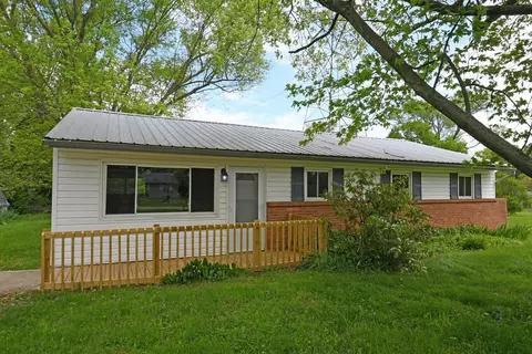 3854 Mark Ct, Cincinnati, OH 45255 photo 2