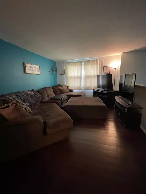 12071 Hazelhurst Dr, Cincinnati, OH 45240 photo 4