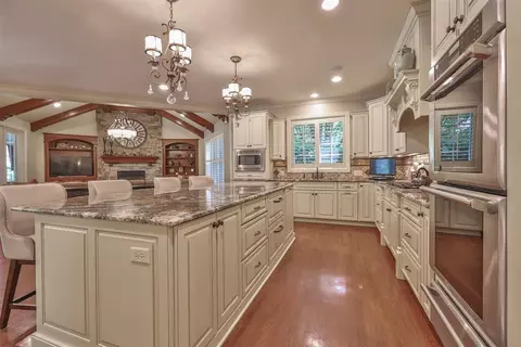 64 Gaslight Ln, Montgomery, OH 45249 photo 10