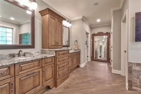 64 Gaslight Ln, Montgomery, OH 45249 photo 17