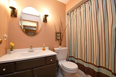1813 Lockbourne Dr, Cincinnati, OH 45240 photo 21
