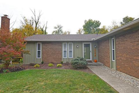1813 Lockbourne Dr, Cincinnati, OH 45240 photo 3