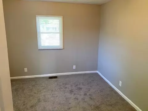 80 Short St, Wilmington, OH 45177 photo 10