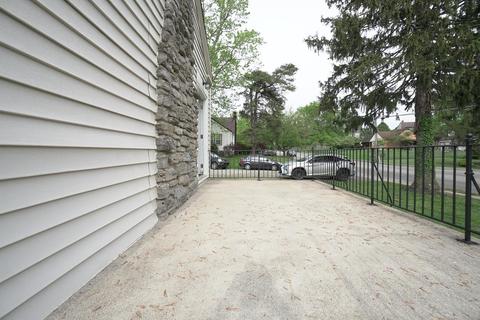 2476 Kipling Ave, Cincinnati, OH 45239 photo 7