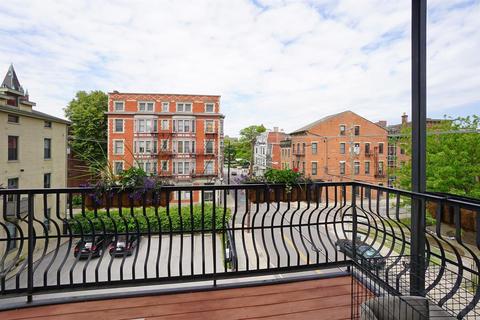 1237 Vine St #4, Cincinnati, OH 45202 photo 9
