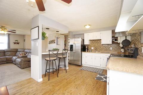 610 Ridgeview Dr, Harrison, OH 45030 photo 8