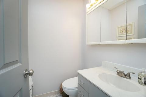 2047 Greenpine Dr, Cincinnati, OH 45231 photo 18