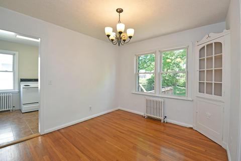 6832 Somerset Dr, Cincinnati, OH 45224 photo 9