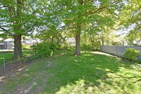 6832 Somerset Dr, Cincinnati, OH 45224 photo 24