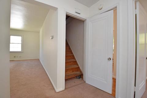 6832 Somerset Dr, Cincinnati, OH 45224 photo 21