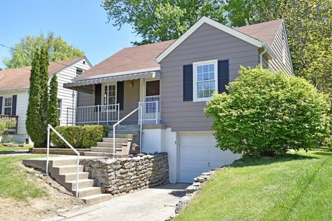 6832 Somerset Dr, Cincinnati, OH 45224 photo 1