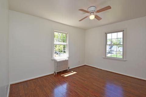6832 Somerset Dr, Cincinnati, OH 45224 photo 16