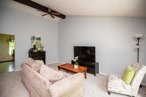 3669 Centurion Dr, Cincinnati, OH 45211 photo 7