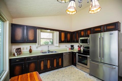 3669 Centurion Dr, Cincinnati, OH 45211 photo 13