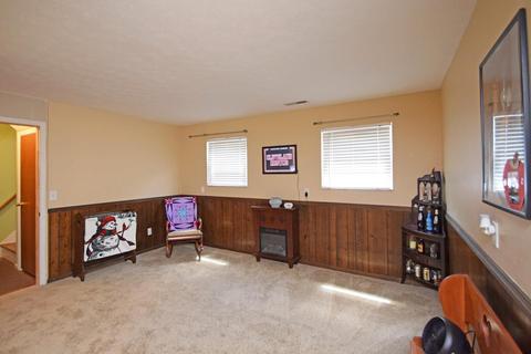 1718 Fallbrook Ln, Cincinnati, OH 45240 photo 22