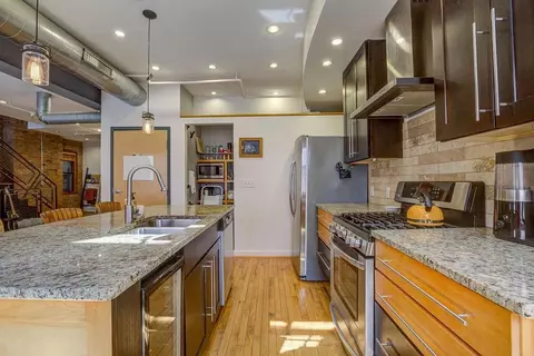 1306 Main St #1, Cincinnati, OH 45202 photo 28