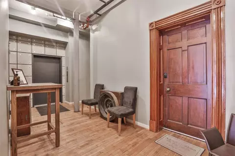 1306 Main St #1, Cincinnati, OH 45202 photo 6