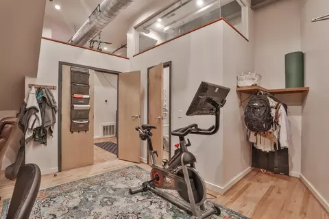1306 Main St #1, Cincinnati, OH 45202 photo 10