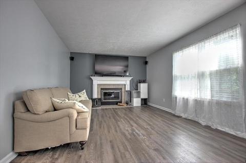 165 Regency Sq, Hamilton Township, OH 45039 photo 6