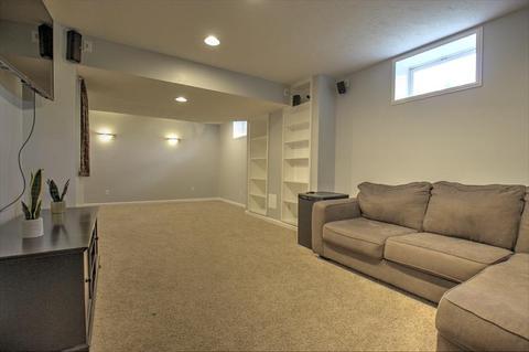 165 Regency Sq, Hamilton Township, OH 45039 photo 18