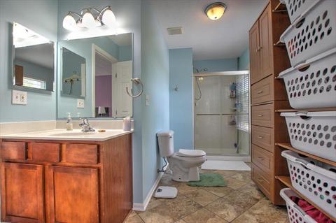 165 Regency Sq, Hamilton Township, OH 45039 photo 11