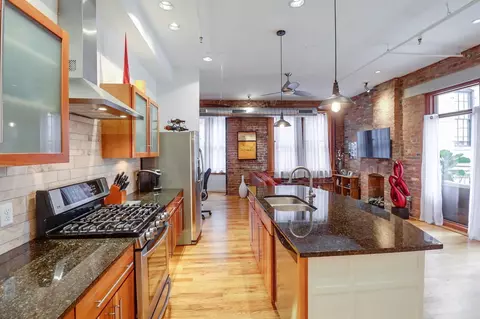 1232 Vine St #1, Cincinnati, OH 45202 photo 8