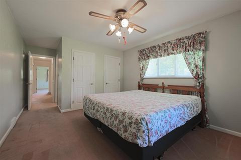 8935 Sandymar Dr, Cincinnati, OH 45242 photo 16