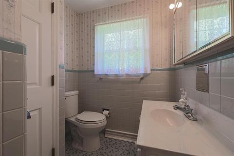 8935 Sandymar Dr, Cincinnati, OH 45242 photo 17
