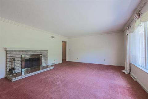 8935 Sandymar Dr, Cincinnati, OH 45242 photo 5