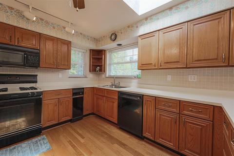 8935 Sandymar Dr, Cincinnati, OH 45242 photo 35