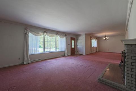8935 Sandymar Dr, Cincinnati, OH 45242 photo 6