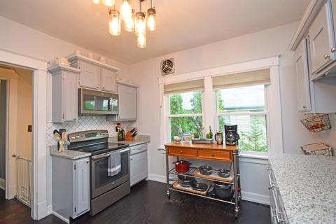 105 Washington Ave, Glendale, OH 45246 photo 14