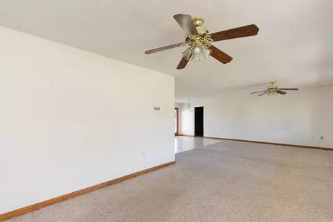 107 Boulder Dr, Mount Orab, OH 45154 photo 2