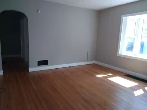 1305 Vine St, Hamilton, OH 45011 photo 3