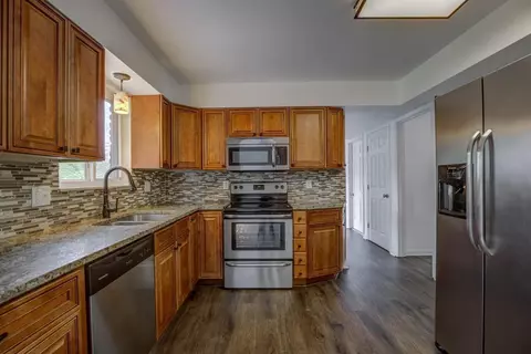 1102 Meadowind Ct, Cincinnati, OH 45231 photo 15