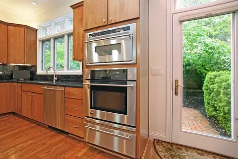 1164 Riverside Dr, Cincinnati, OH 45202 photo 15